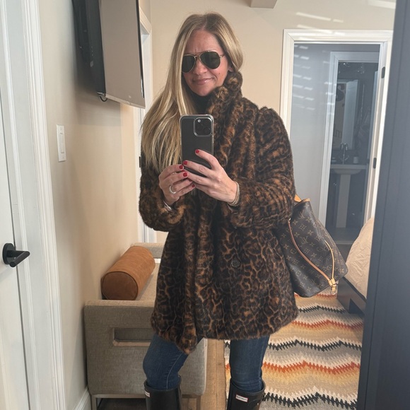 Like New Fab J CREW Faux Fur Leopard Coat XXS - Picture 4 of 7